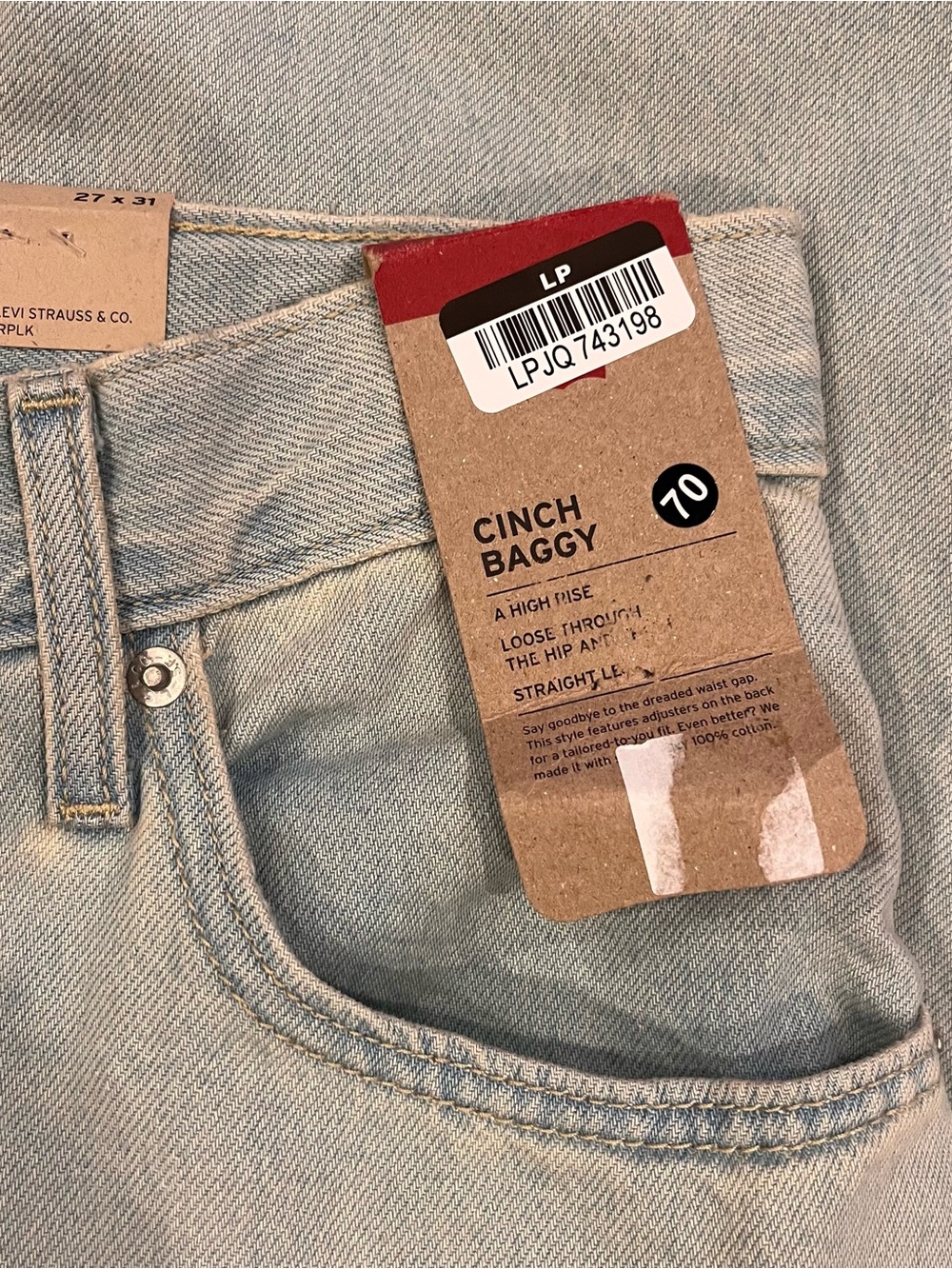 🌼NWT LEVI’S CINCHED BAGGY WIDE LEG JEANS SIZE 27x31🌼 - Picture 4 of 9